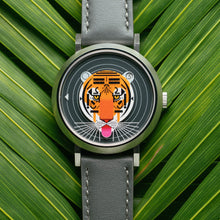 Load image into Gallery viewer, Asterisk x Charley Harper Cool Carnivore Jump Hour Automatic