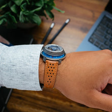 Load image into Gallery viewer, *Invertor II Automatic Tan Blue