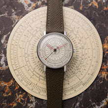 Load image into Gallery viewer, Xeric Omnigraph Automatic Cream Limited Edition