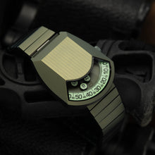 Load image into Gallery viewer, Xeric Retronaut Automatic Matte Green