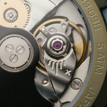 Load image into Gallery viewer, Xeric Retronaut Automatic Matte Green
