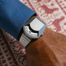 Load image into Gallery viewer, Xeric Retronaut Automatic Steel White