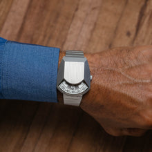 Load image into Gallery viewer, Xeric Retronaut Automatic Steel White