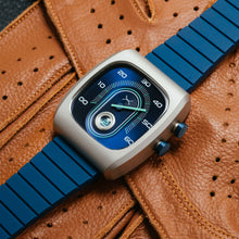 Load image into Gallery viewer, Xeric Retroscope Jump Hour Navy