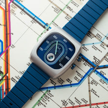Load image into Gallery viewer, Xeric Retroscope Jump Hour Navy