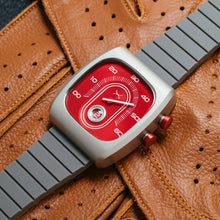 Load image into Gallery viewer, Xeric Retroscope Jump Hour Red