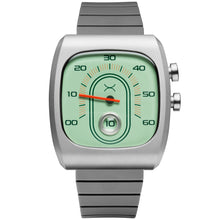 Load image into Gallery viewer, Xeric Retroscope Jump Hour Vintage Mint