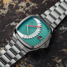 Load image into Gallery viewer, Timeline Retrograde Automatic Mint
