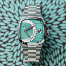 Load image into Gallery viewer, Timeline Retrograde Automatic Mint