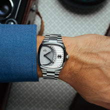 Load image into Gallery viewer, Timeline Retrograde Automatic All Silver