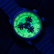Load image into Gallery viewer, Xeric Vendetta II Automatic Wandering Hour Vintage Mint Lume