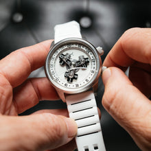 Load image into Gallery viewer, Xeric Vendetta II Automatic Wandering Hour Whiteout Lume