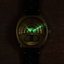 Load image into Gallery viewer, *Halograph III Automatic Vintage Gold