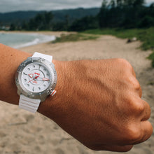 Load image into Gallery viewer, *NASA Voyager Automatic 1000m Diver Europa
