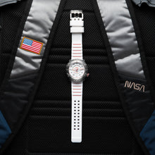 Load image into Gallery viewer, *NASA Voyager Automatic 1000m Diver Europa