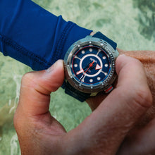 Load image into Gallery viewer, *NASA Voyager Automatic 1000m Diver Triton