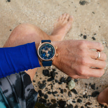 Load image into Gallery viewer, *Xeric Vendetta II Automatic Wandering Hour Rose Gold Indigo